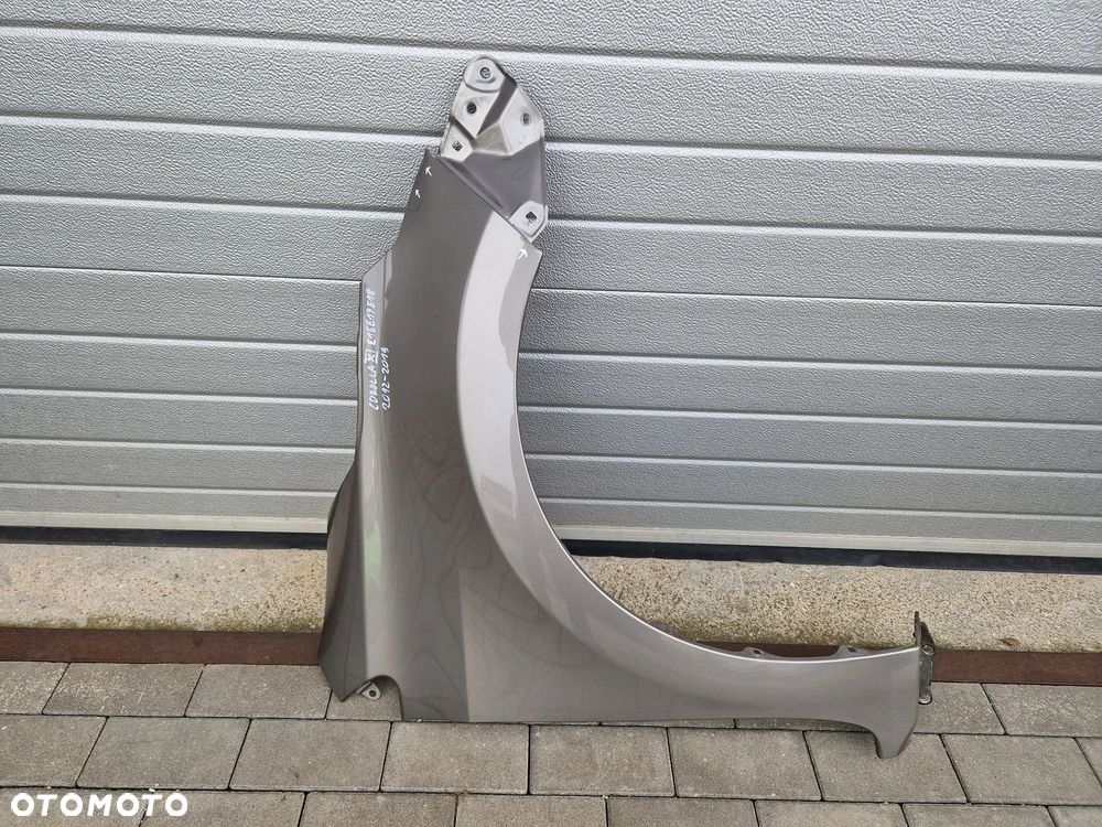 BŁOTNIK PRZEDNI PRAWY TOYOTA COROLLA XI E16 E17 E18 2012-2019 - 1