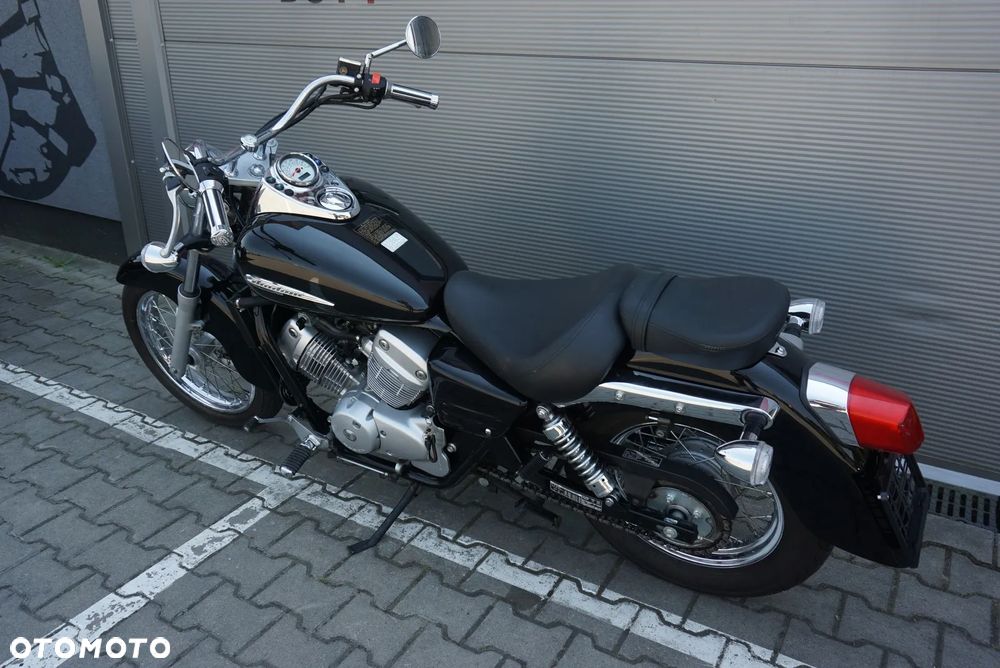 Honda Shadow - 13
