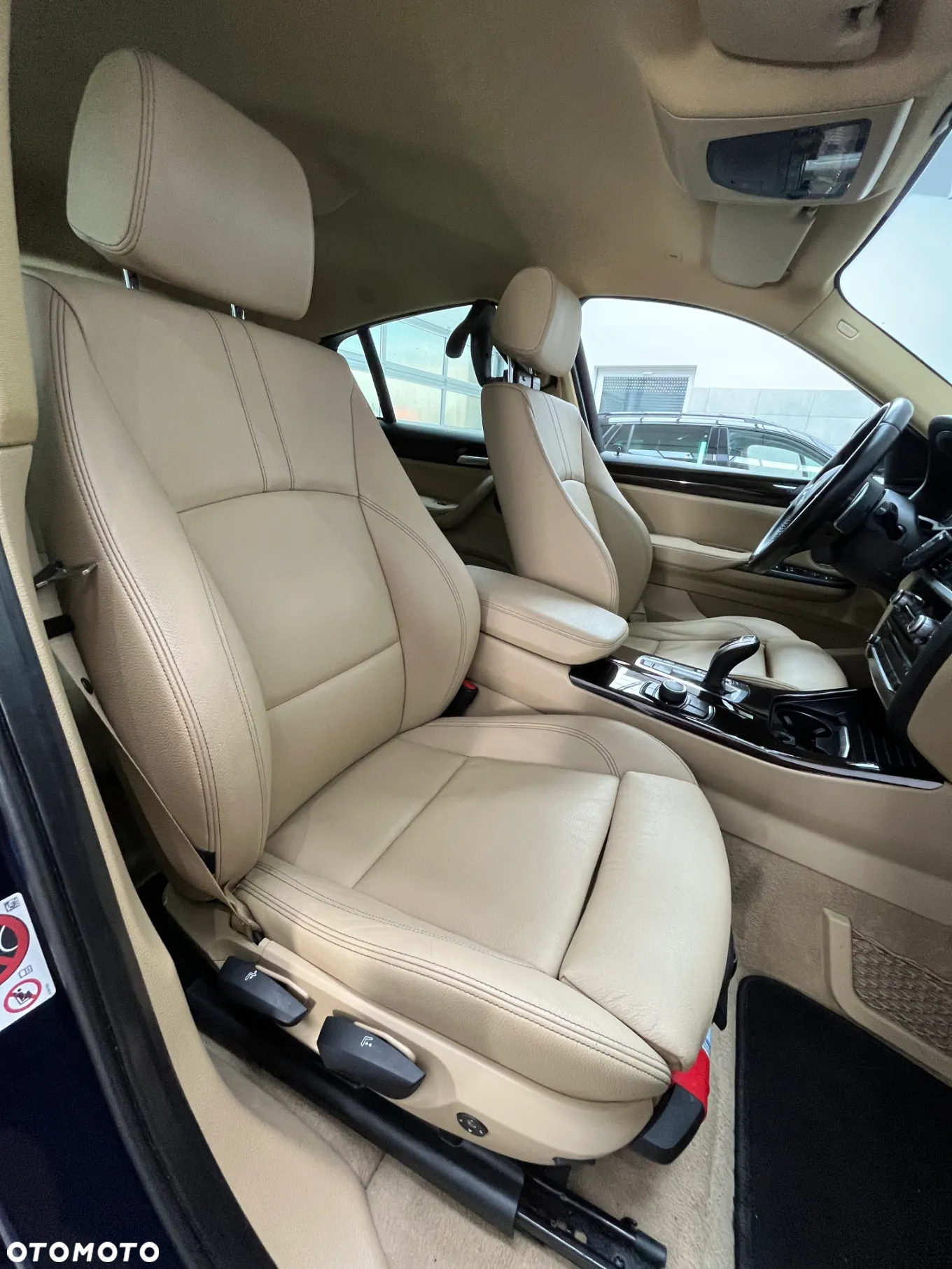 BMW X4 xDrive28i xLine - 16