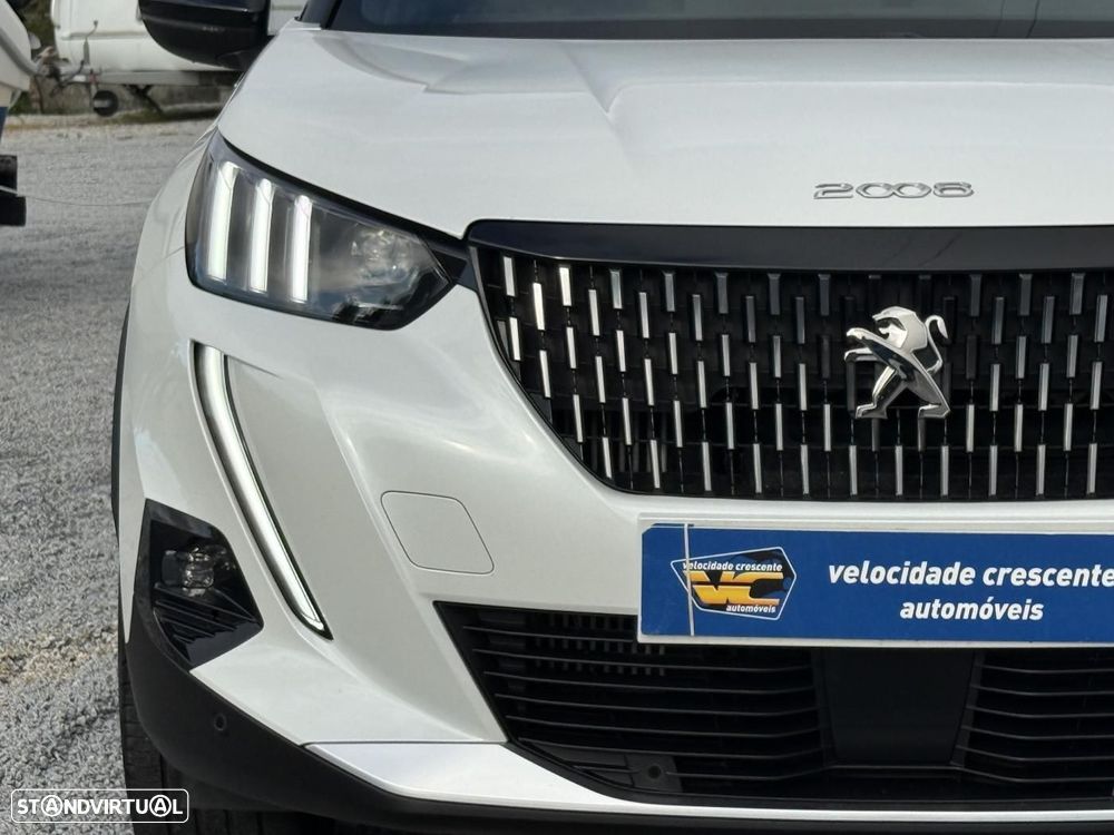 Peugeot 2008 1.2 PureTech GT Line - 6