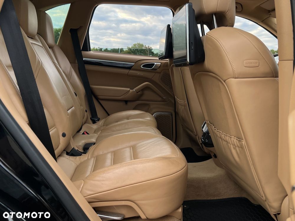 Porsche Cayenne Diesel Platinum Edition - 27