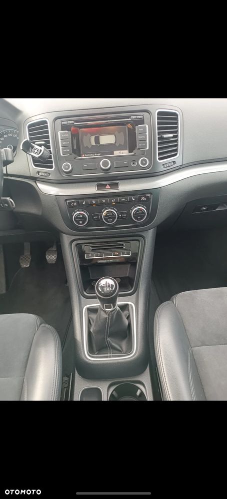 Volkswagen Sharan 2.0 TDI 4MOTION BlueMotion Technology Match - 8