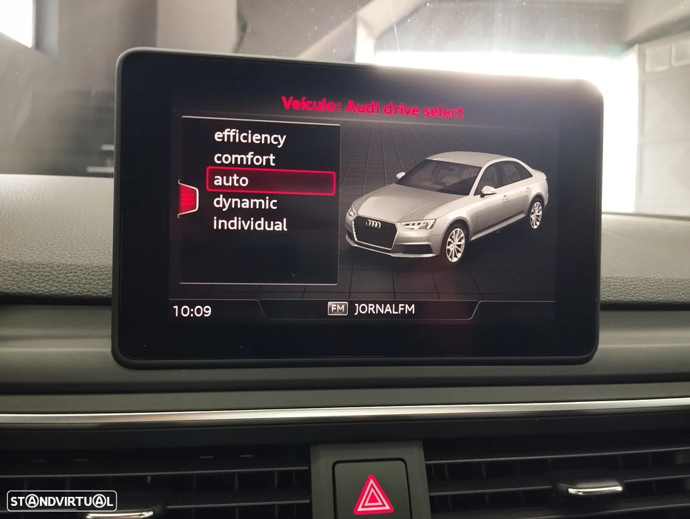 Audi A4 40 TDI S tronic - 26