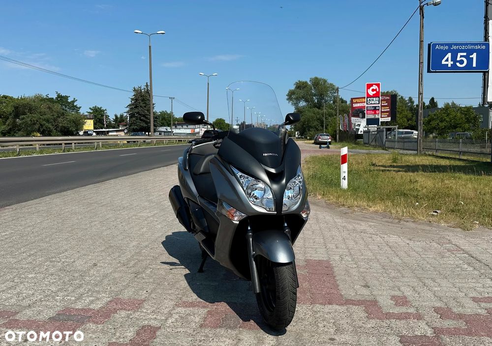 Honda Silver Wing - 6