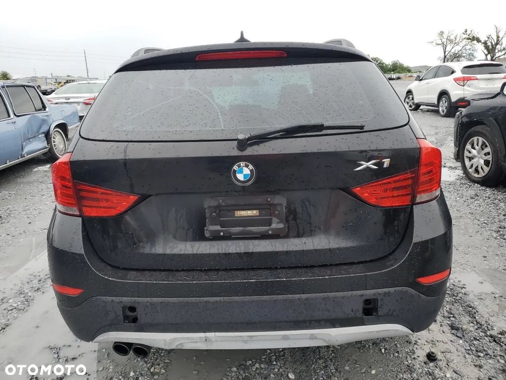 BMW X1 sDrive20i - 6