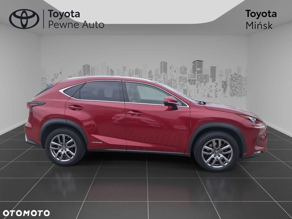 Lexus NX 300h Comfort AWD - 4