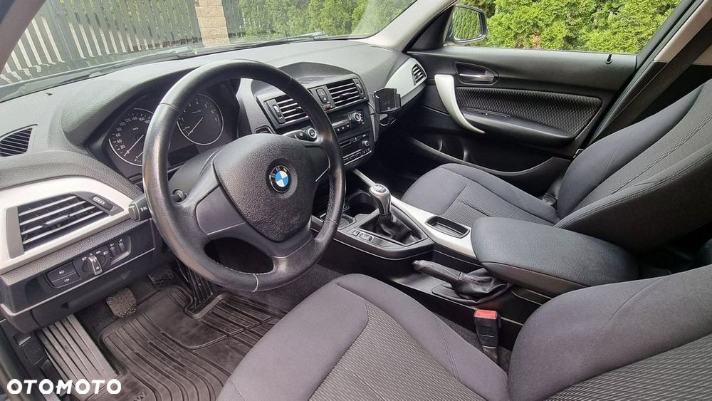 BMW Seria 1 - 11