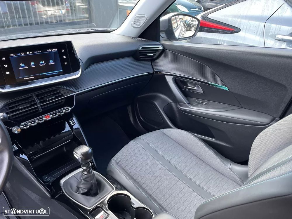 Peugeot 2008 1.2 PureTech Allure - 35