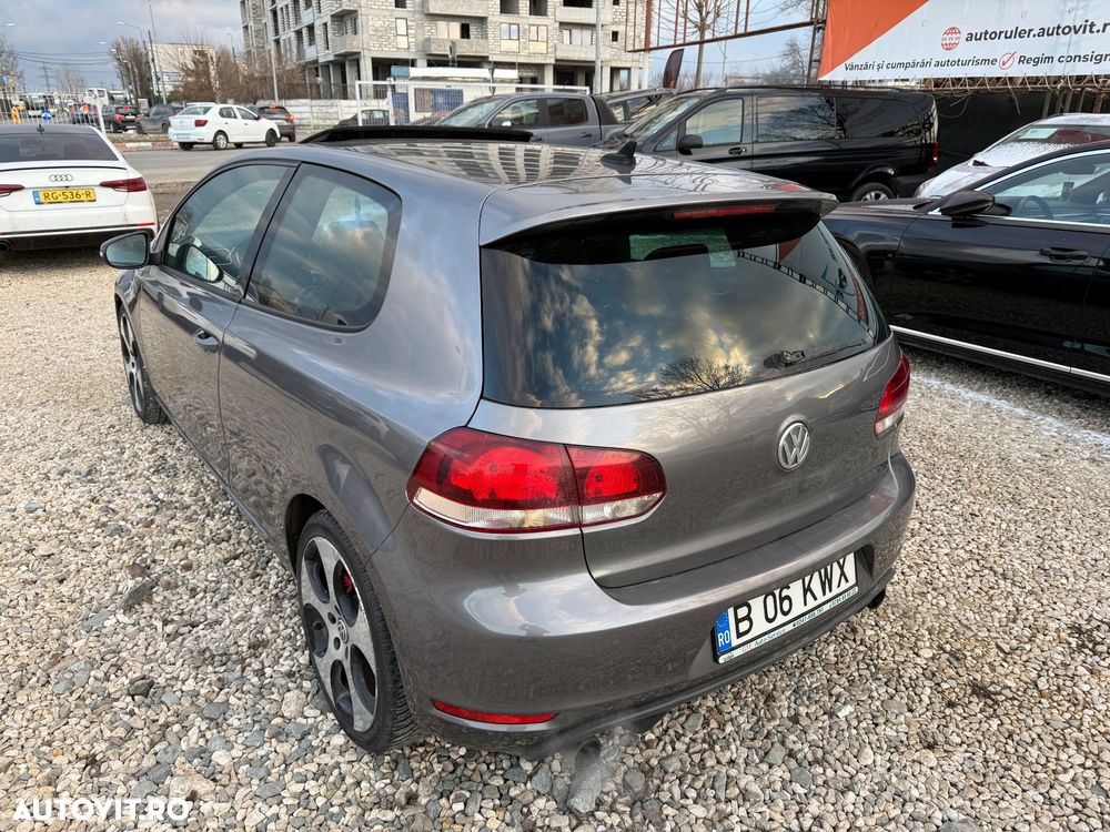 Volkswagen Golf 2.0 TSI GTI - 17
