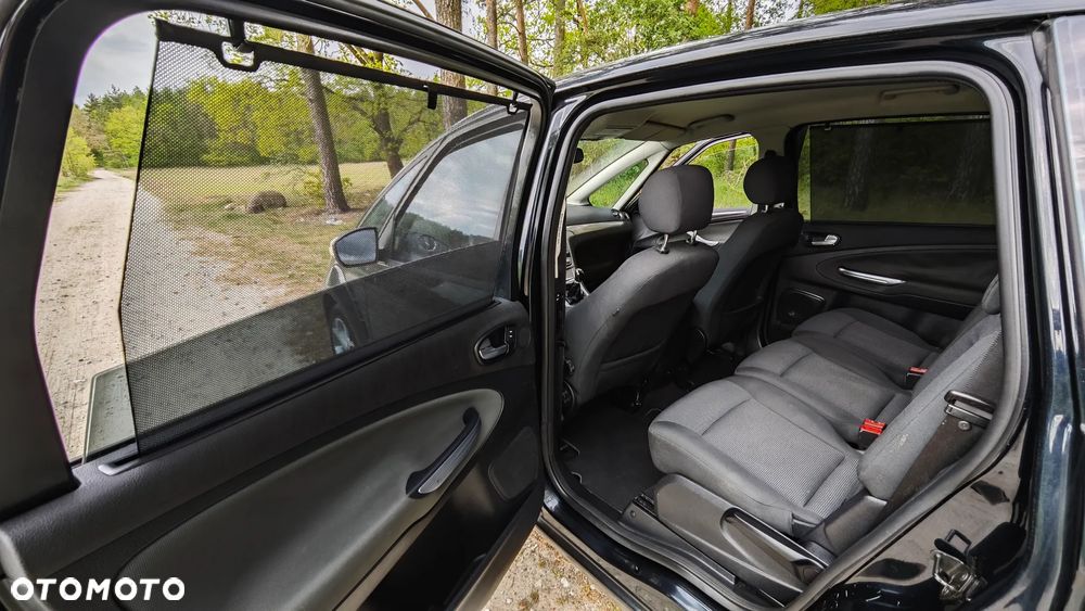Ford S-Max 2.0 Titanium - 19