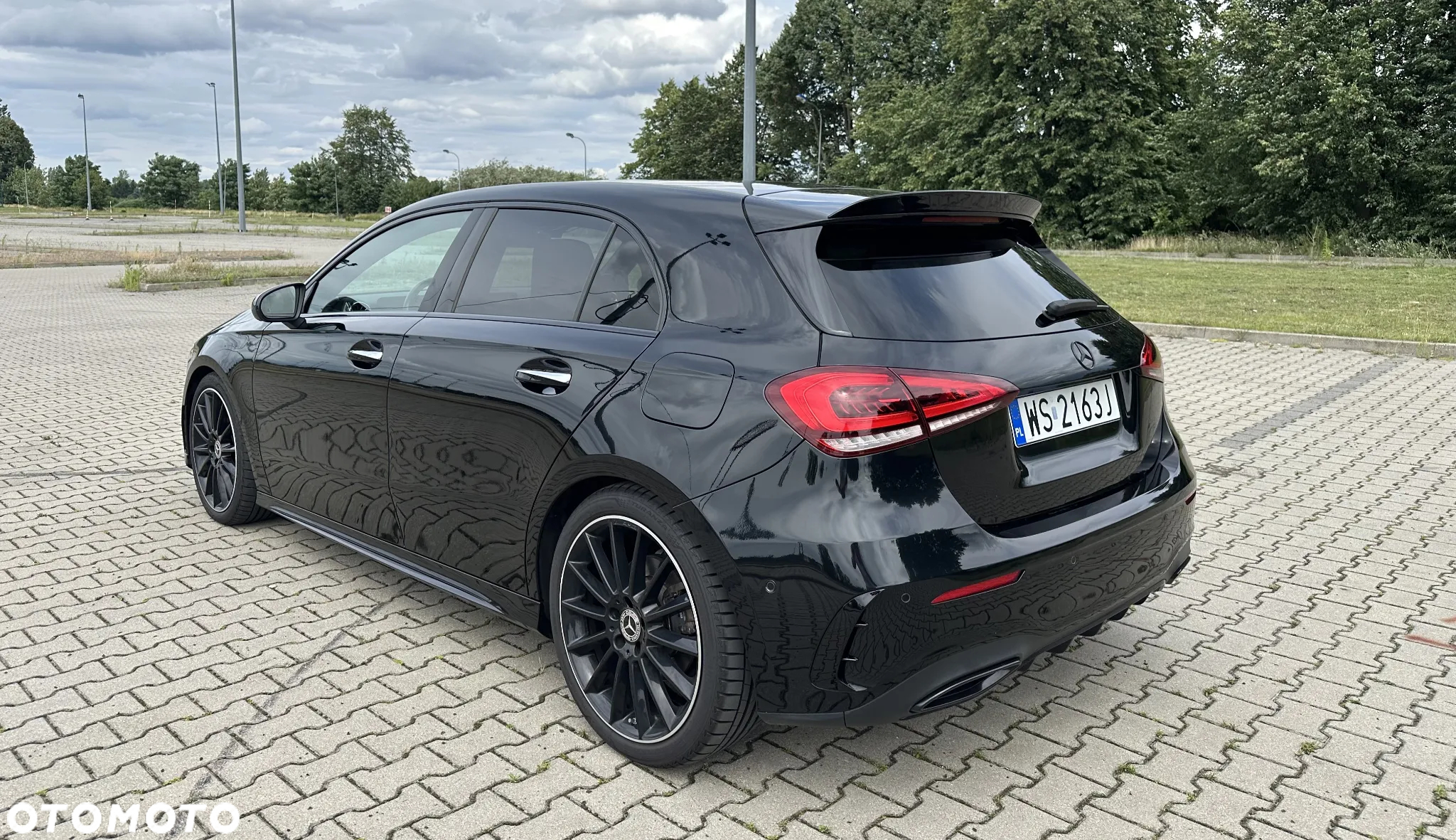 Mercedes-Benz Klasa A 220 d 4-Matic AMG Line 8G-DCT - 3