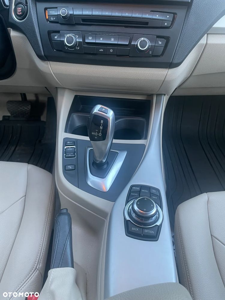 BMW Seria 1 - 9