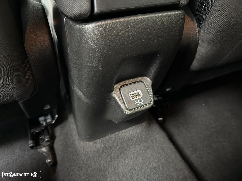 Fiat Tipo Cross 1.0 GSE T3 - 24