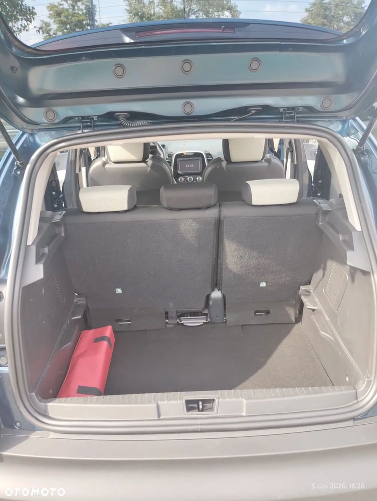 Renault Captur - 12