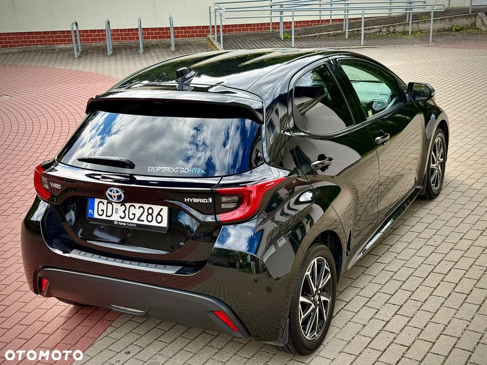 Toyota Yaris - 10