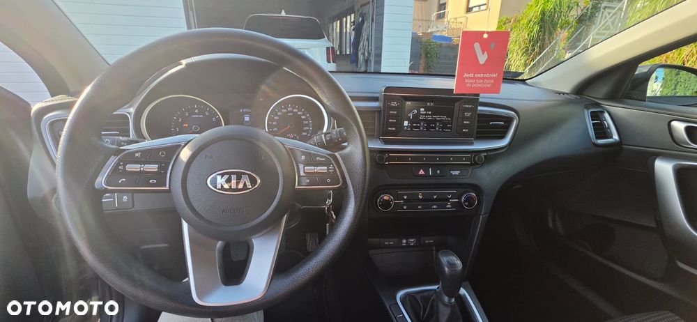 Kia Ceed 1.4 S - 27