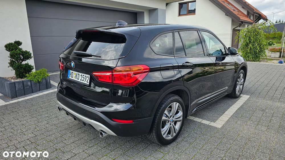 BMW X1 xDrive25d Sport Line - 5