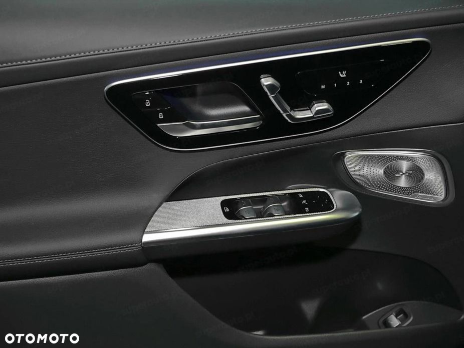 Mercedes-Benz GLC 300 mHEV 4-Matic AMG Line - 15