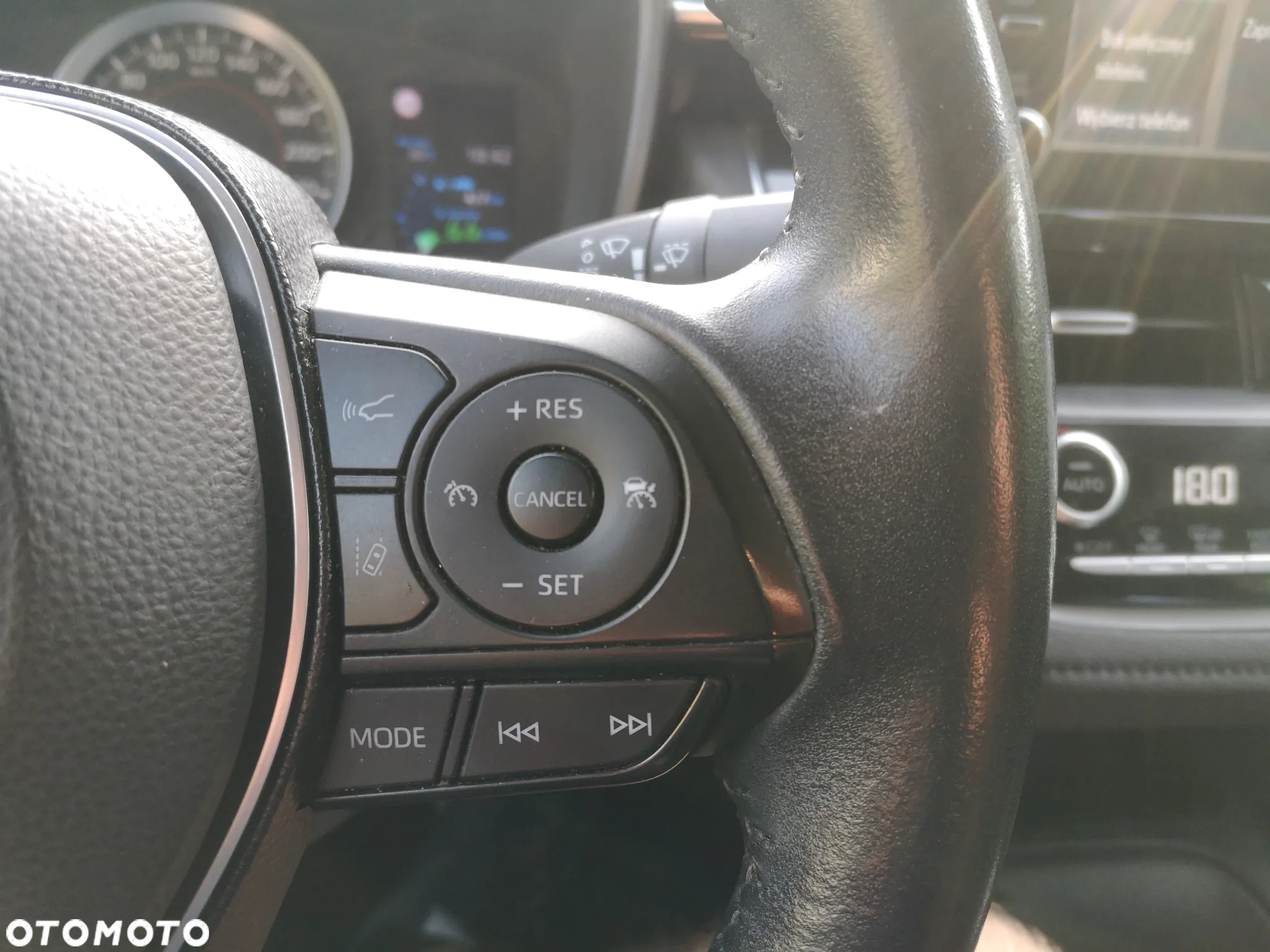 Toyota Corolla 1.6 Comfort - 21