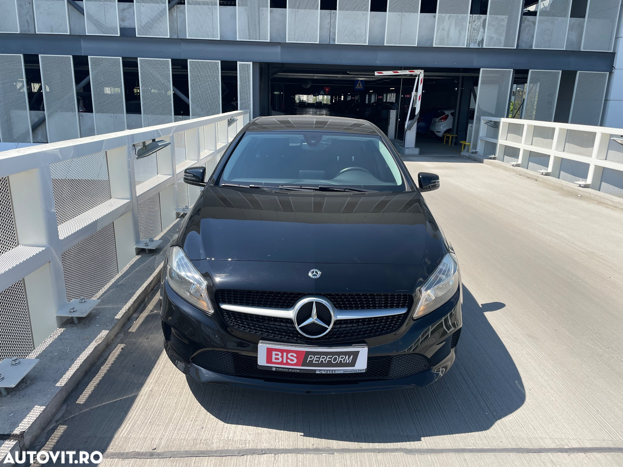 Mercedes-Benz A - 4