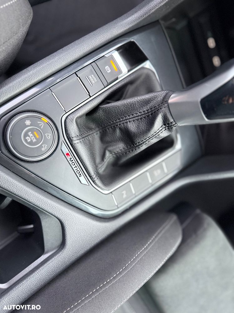 Volkswagen Tiguan 2.0 TDI SCR DSG Life - 31