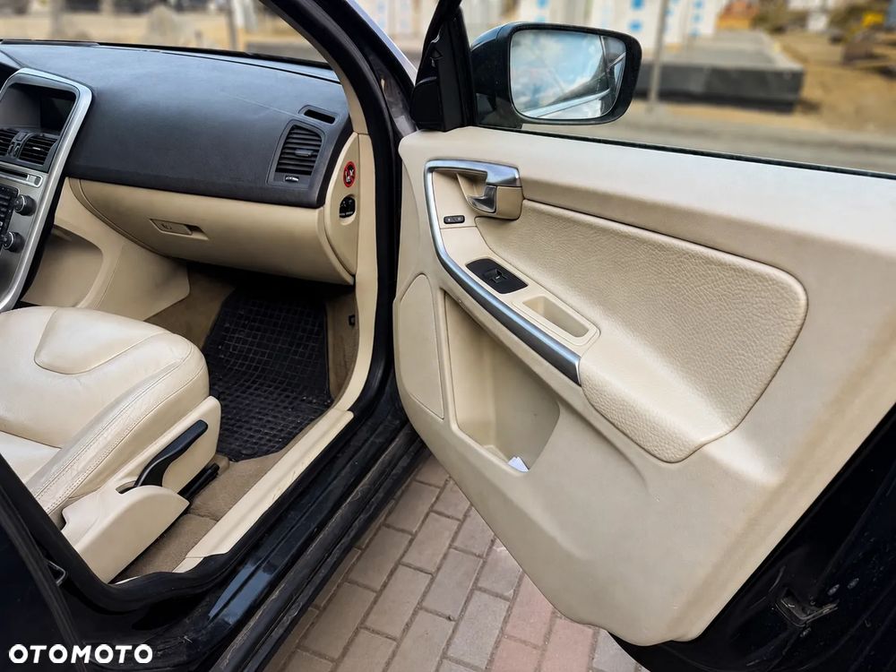 Volvo XC 60 - 3