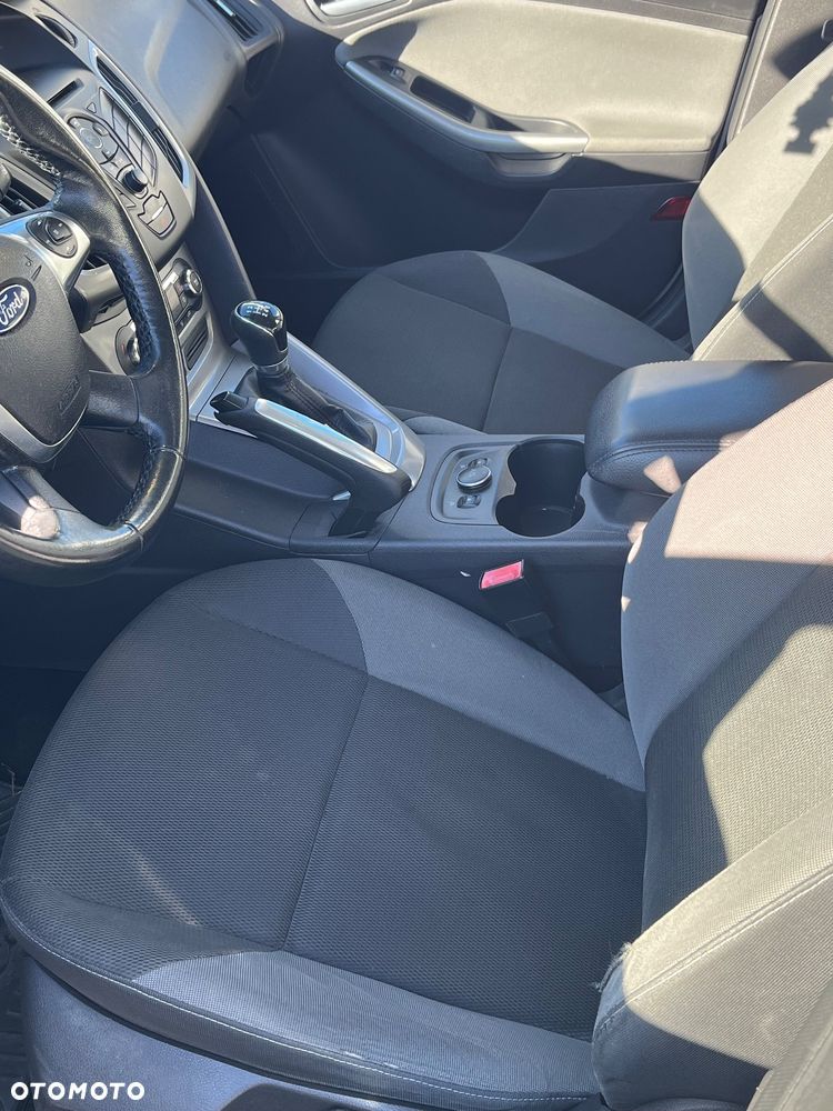 Ford Focus - 13