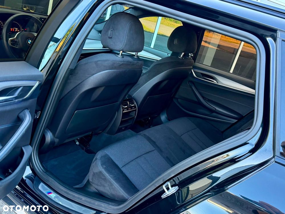 BMW Seria 5 525d M Sport sport - 27