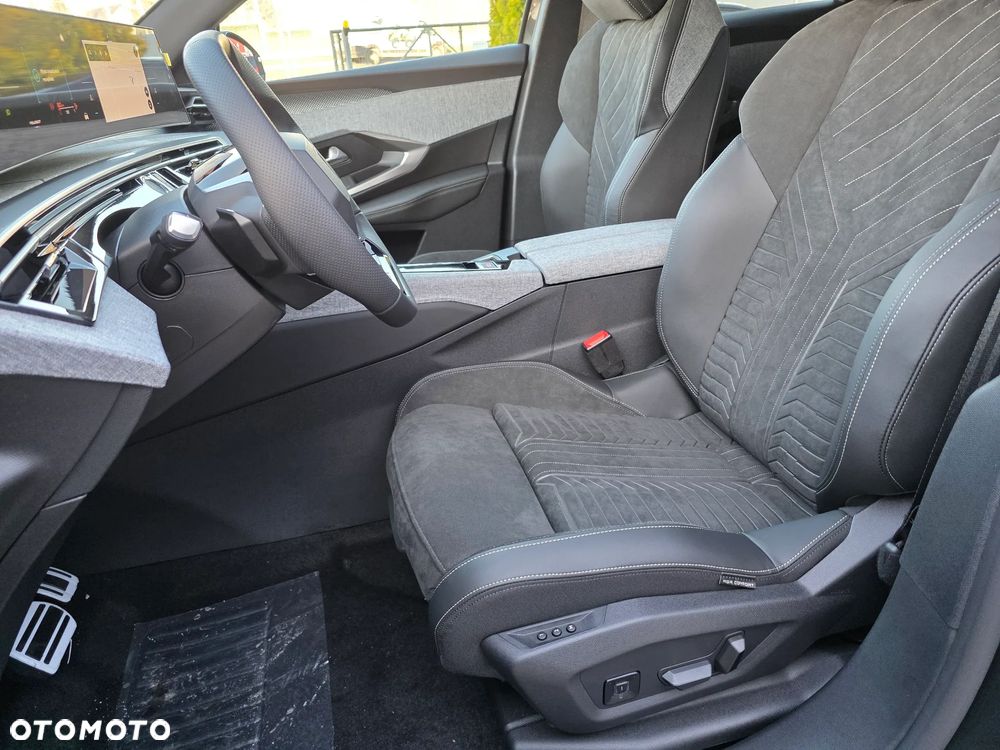 Peugeot 3008 1.2 PureTech mHEV GT E-DCS6 - 13