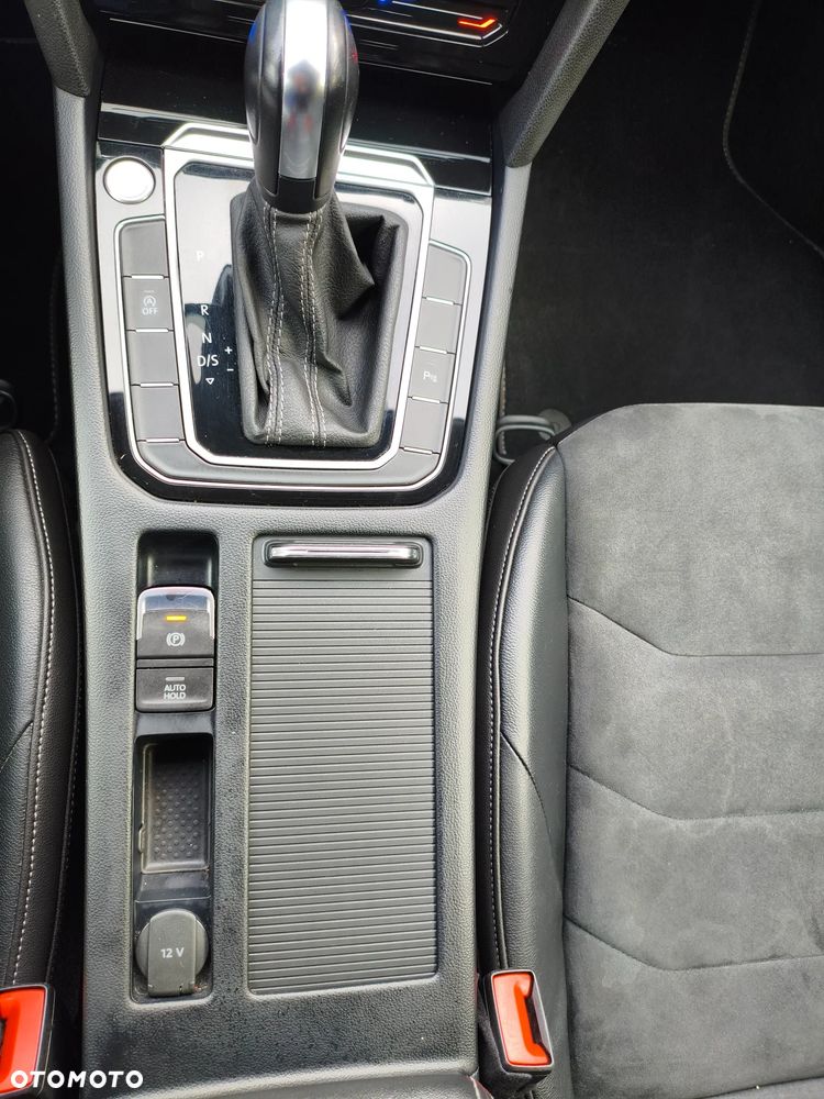 Volkswagen Arteon 2.0 TSI R-Line DSG - 37