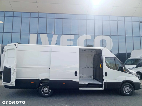 Iveco Daily 35S18HA8V 16m3 MY24 LIFT