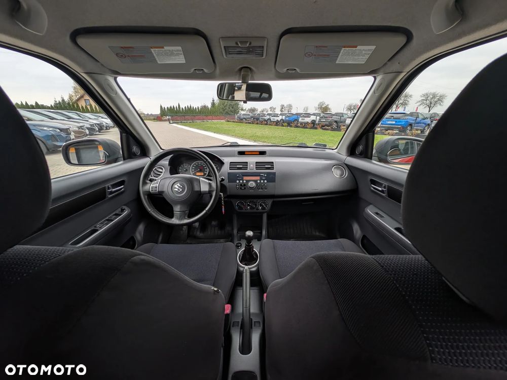 Suzuki Swift 1.3 Classic - 26