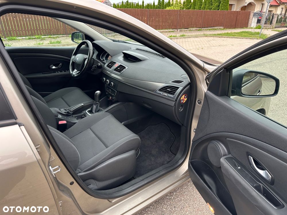 Renault Megane 1.6 16V Expression - 15