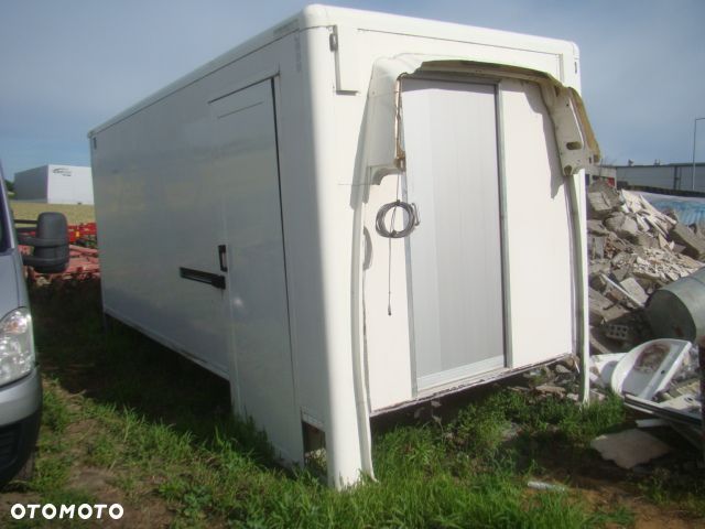 KONTENER WYMIARY 5.45M X 2.20M X 2.30M - 4