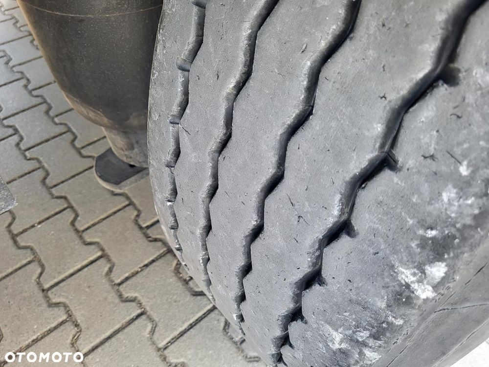 Schmitz Cargobull SCB S3T - 10