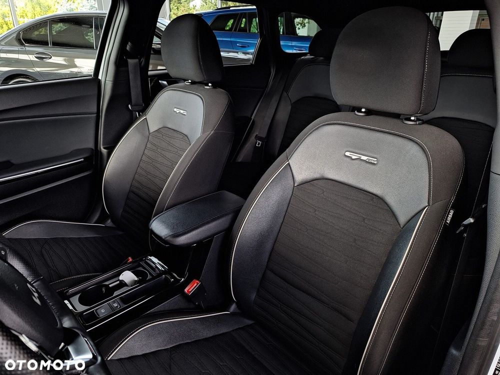 Kia Ceed 1.5 T-GDI GT-Line - 24