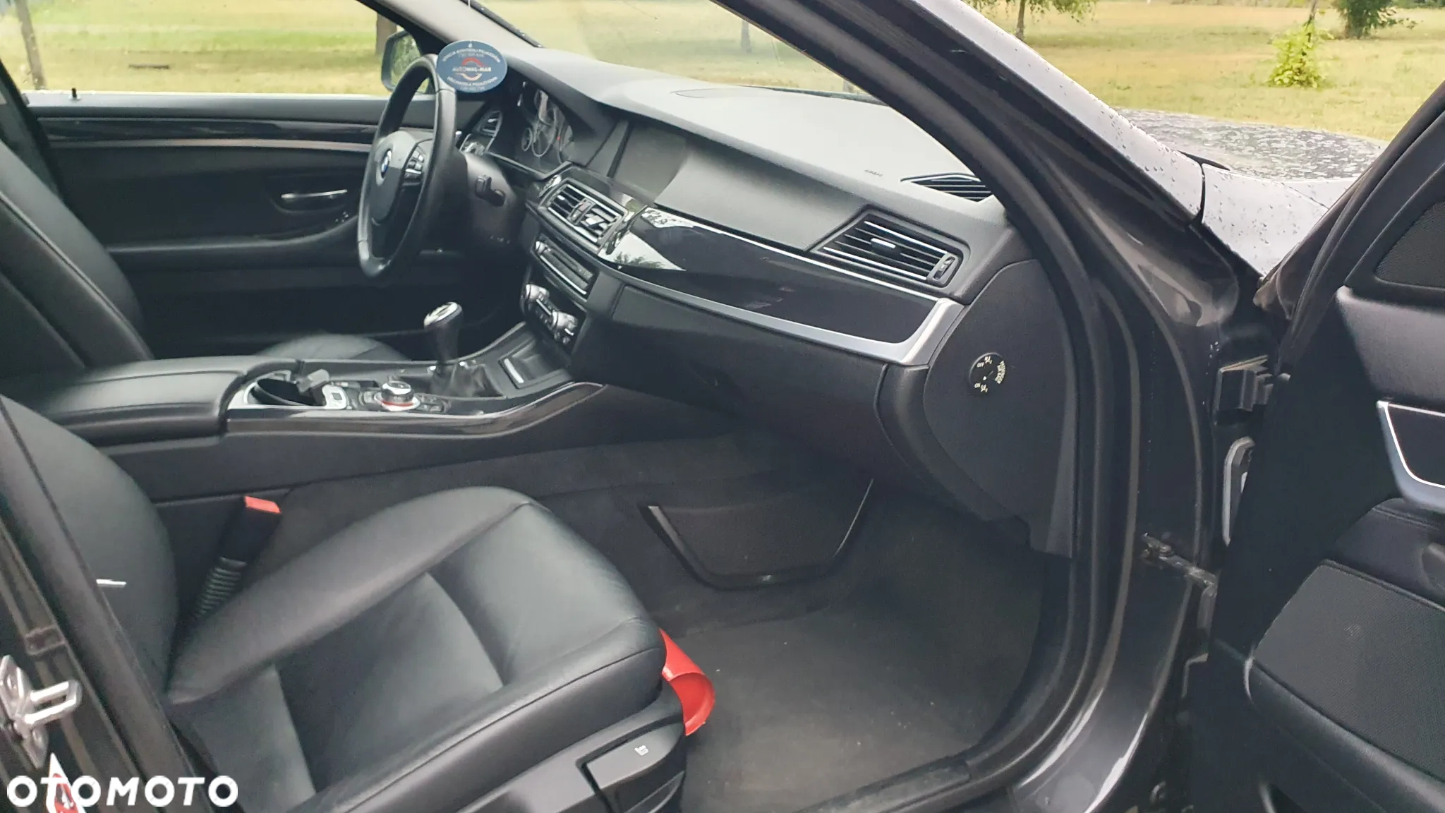 BMW Seria 5 520d Touring - 8