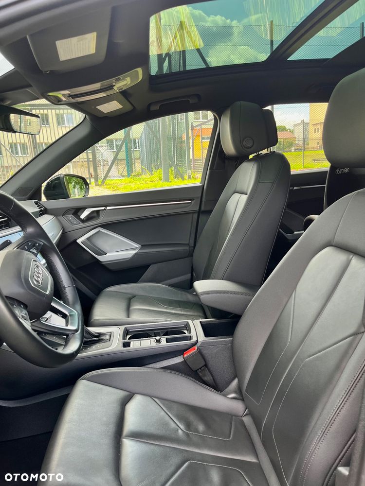 Audi Q3 - 12