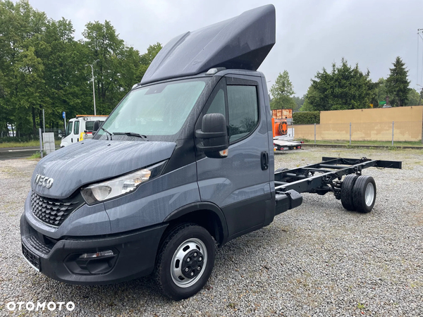Iveco Daily 50C18 Hi-Matic Rama 5m 2020r