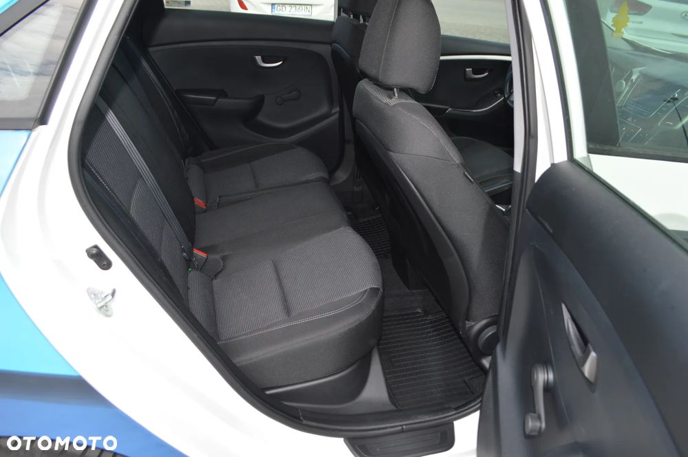 Hyundai i30 - 14
