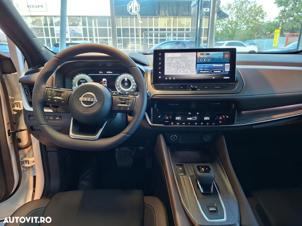 Nissan Qashqai 1.3 l 156CP X-Tronic MHEV Tekna - 6