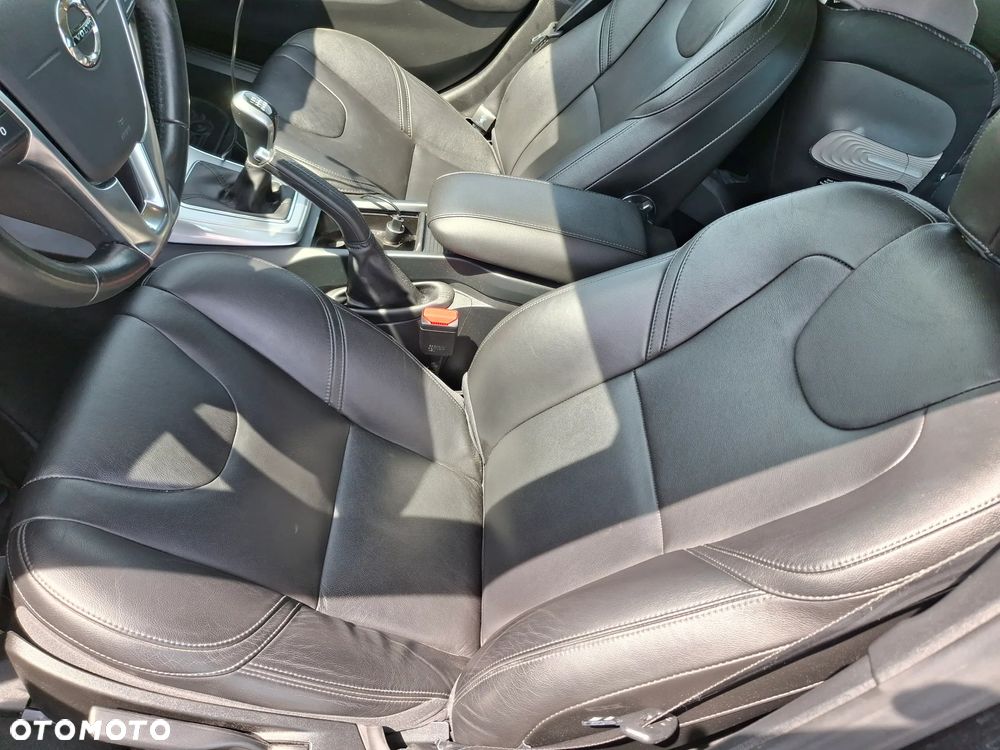 Volvo V40 D2 Drive-E Inscription - 14
