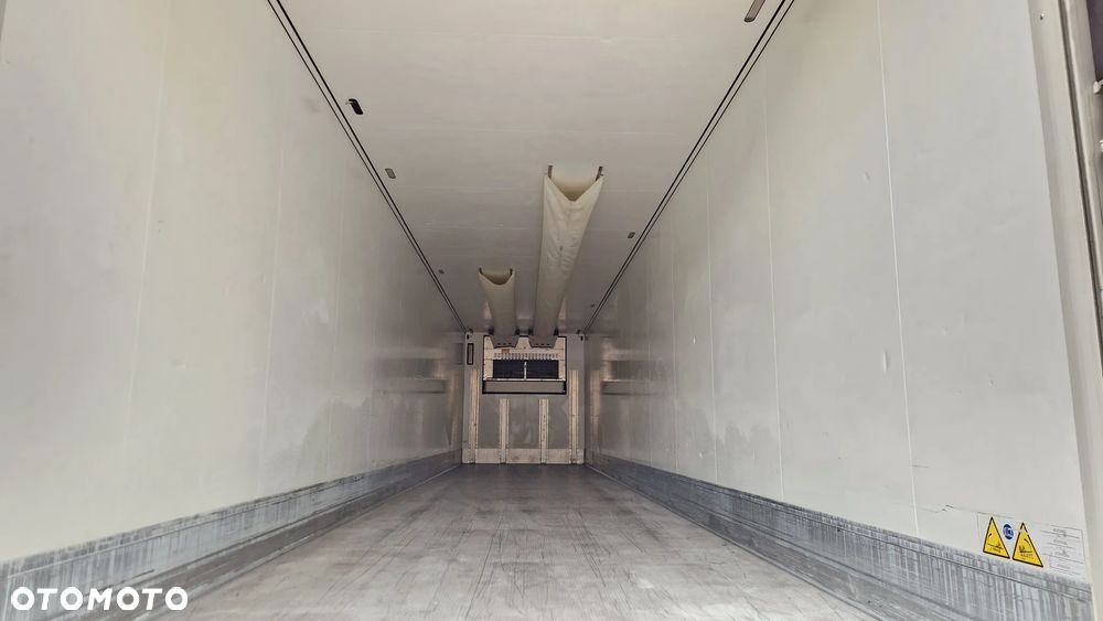 Schmitz Cargobull * CHŁODNIA * OŚ PODNOSZONA * 4 RYGLE * - 26