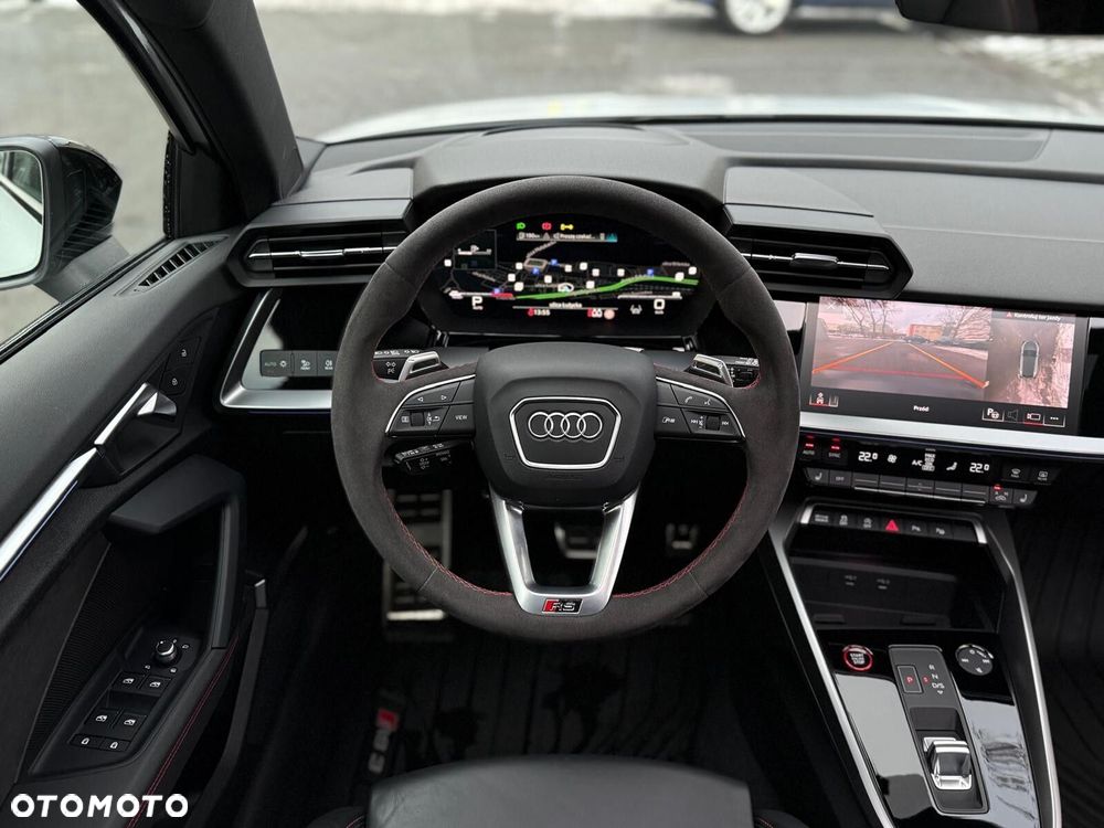 Audi RS3 Sportback - 16