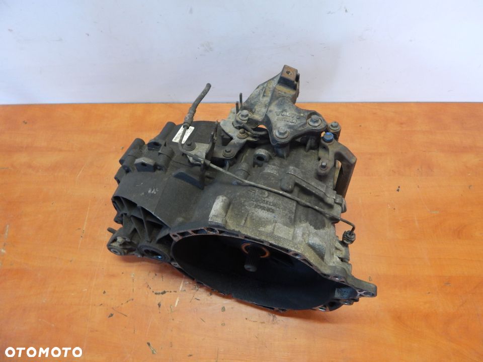 Skrzynia biegów 2.0 tdci hdi Volvo v50 Ford citroen peugeot 05-13 Łuków części - 3