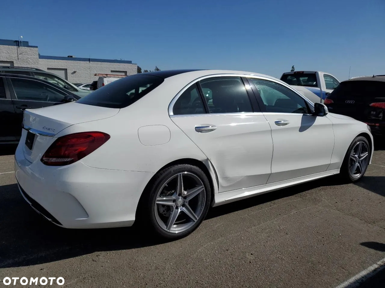 Mercedes-Benz Klasa C 300 7G-TRONIC - 2