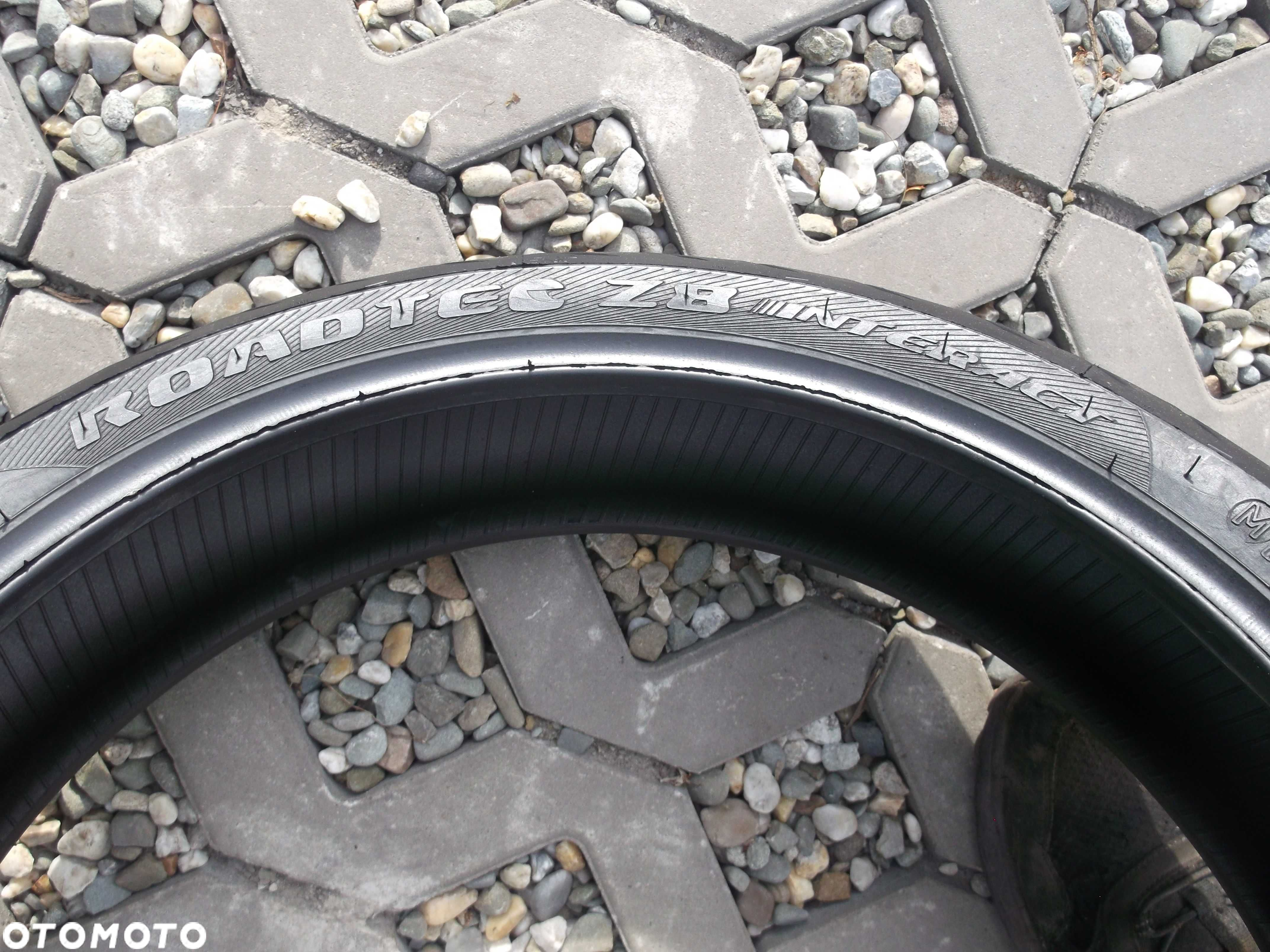 opona 120/70ZR17	58W Metzeler Roadtec z8 interact dot4714 2,8mm - 6