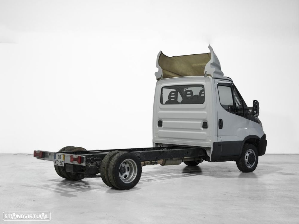 Iveco Daily 3.0 50C18 c/IVA - 4