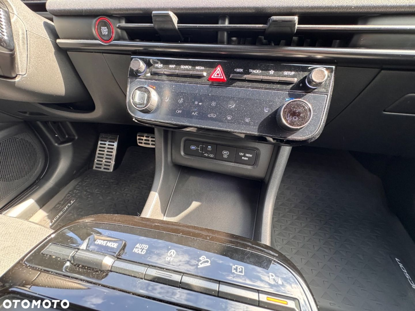 Hyundai Tucson - 25