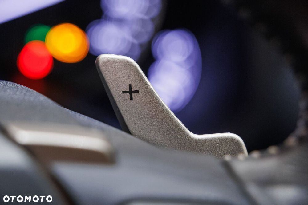 Lexus NX 300h Elegance 2WD - 37